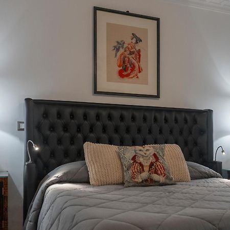 Regal House Roma Capucci 6 Hotel Bagian luar foto