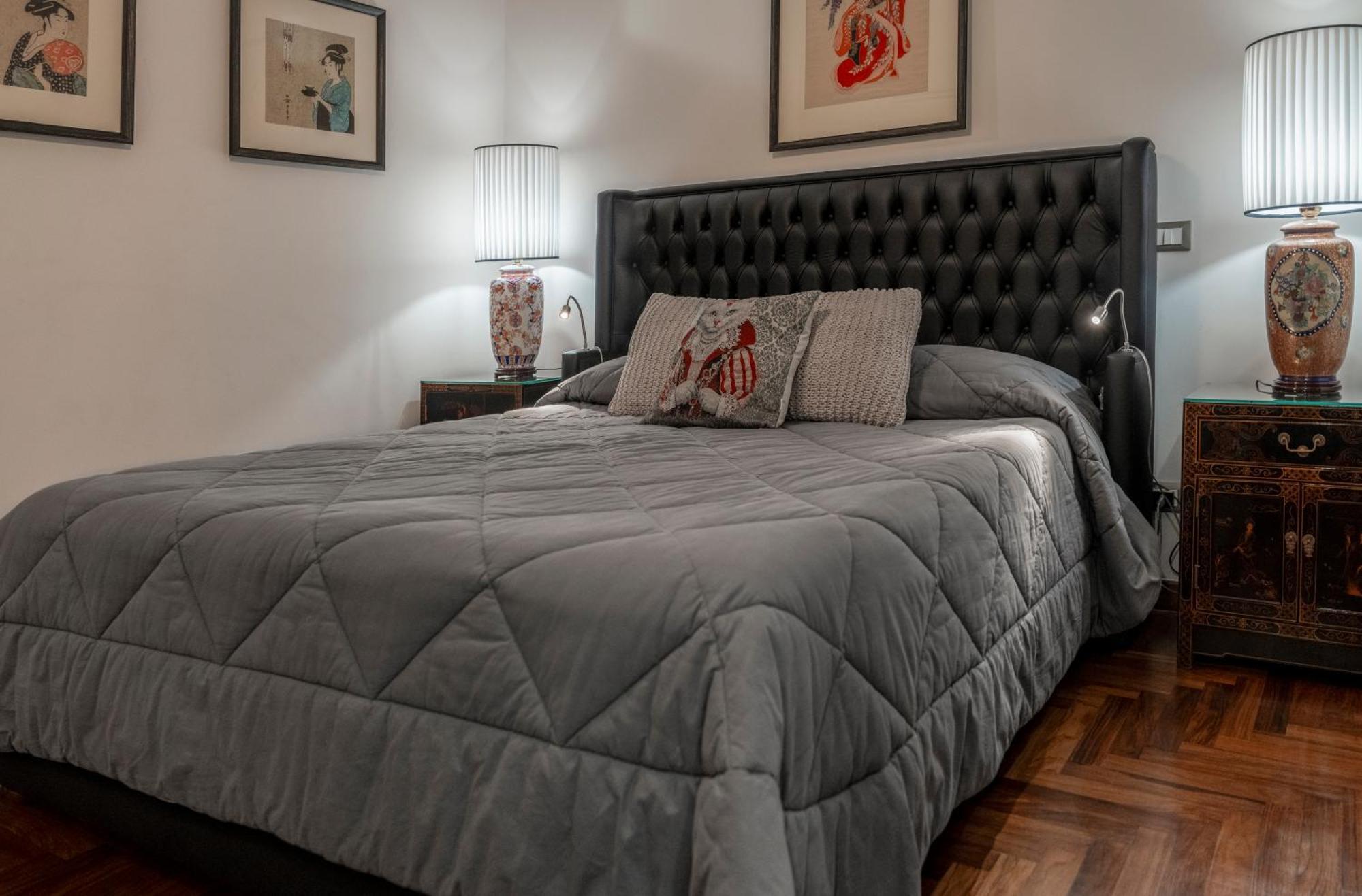 Regal House Roma Capucci 6 Hotel Bagian luar foto