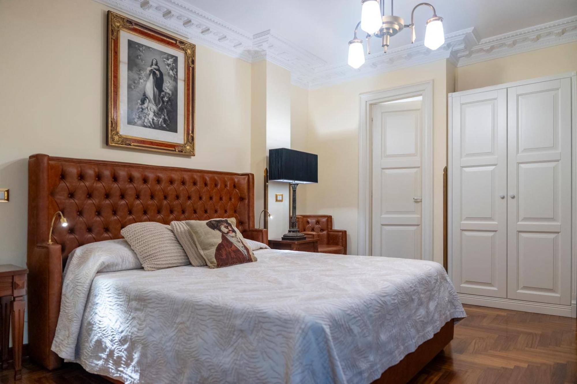 Regal House Roma Capucci 6 Hotel Bagian luar foto
